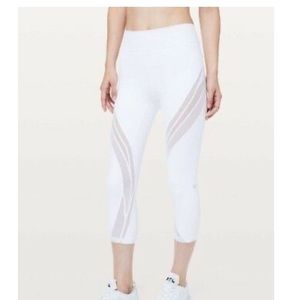 Lululemon Never Still Crop *21"